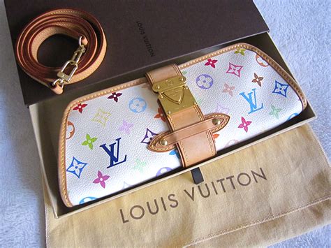 louis vuitton clutches online